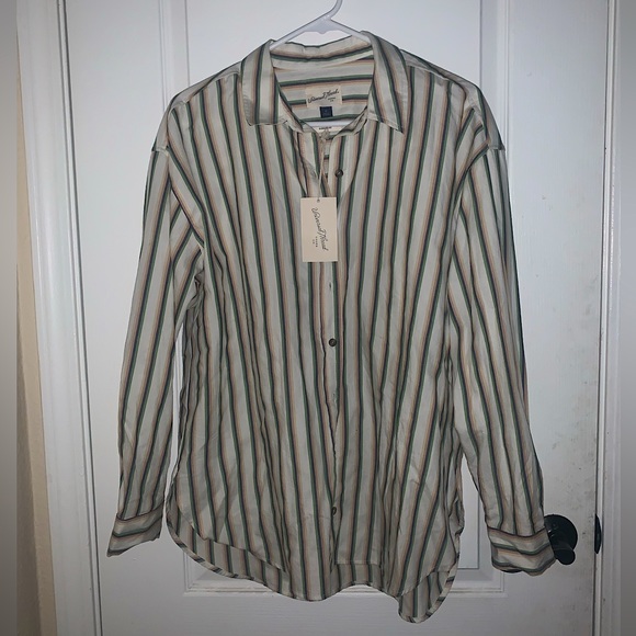 Universal Thread Tops - NWT Universal Thread Target brand Long Sleeve Button Up Oversized Top - Medium